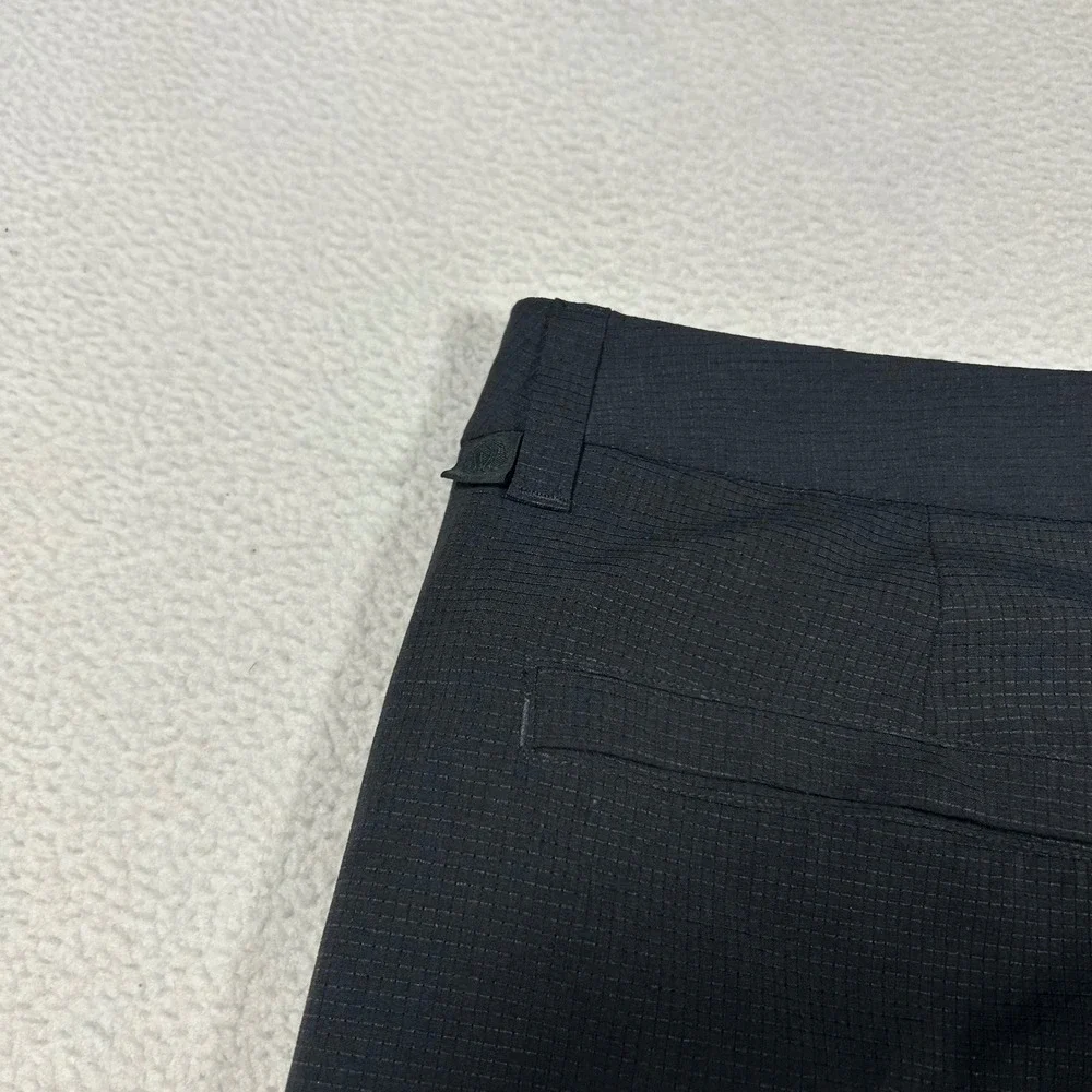Lululemon Commission Golf Shorts Mens 36 Black Ripstop 7 Inch Inseam Textured
